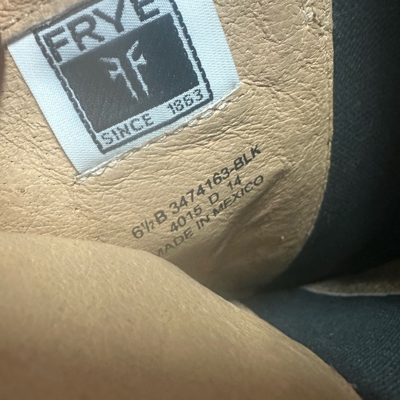 Frye Women's Black Leather Riding Boots Size 6.5 Knee High Casual- elastic back - Picture 4 of 7